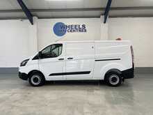Ford Transit Custom 2.0 300 EcoBlue Leader Panel Van 5dr Diesel Manual L2 H1 Euro 6 (s/s) (130 ps) - U1534