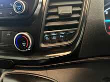 Ford Transit Custom 2.0 300 EcoBlue Leader Panel Van 5dr Diesel Manual L2 H1 Euro 6 (s/s) (130 ps) - U1534