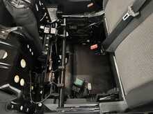 Ford Transit Custom 2.0 300 EcoBlue Leader Panel Van 5dr Diesel Manual L2 H1 Euro 6 (s/s) (130 ps) - U1534