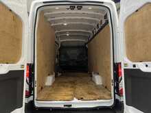 Ford Transit 2.0 350 EcoBlue Leader Panel Van 5dr Diesel Manual RWD L4 H3 Euro 6 (s/s) (130 ps) - U1545