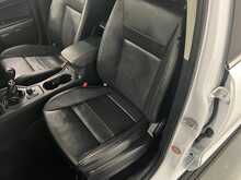 Ford Ranger 2.0 EcoBlue Limited Pickup Double Cab 4dr Diesel Manual 4WD Euro 6 (s/s) (170 ps) - U1551