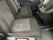 Peugeot Expert 1.5 BlueHDi 1000 Professional Premium + Standard Panel Van 6dr Diesel Manual MWB Euro 6 (s/s) (100 - U1568