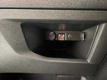 Peugeot Expert 1.5 BlueHDi 1000 Professional Premium + Standard Panel Van 6dr Diesel Manual MWB Euro 6 (s/s) (100 - U1568