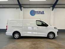 Vauxhall Vivaro Vivaro 1.5 Turbo D 2900 Sportive L2 H1 Euro 6 (s/s) 6dr - U158