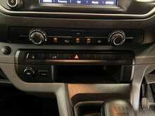 Vauxhall Vivaro Vivaro 1.5 Turbo D 2900 Sportive L2 H1 Euro 6 (s/s) 6dr - U158