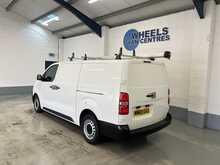 Peugeot Expert 2.0 BlueHDi 1400 Professional Long Panel Van 6dr Diesel Manual LWB Euro 6 (s/s) (120 ps) - U1589