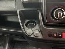 Citroen Relay 2.2 BlueHDi 35 Enterprise Panel Van 5dr Diesel Manual L2 High Roof Euro 6 (s/s) (140 ps) - U1590