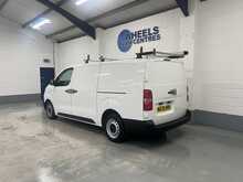 Peugeot Expert 2.0 BlueHDi 1400 Professional Long Panel Van 6dr Diesel Manual LWB Euro 6 (s/s) (120 ps) - U1595