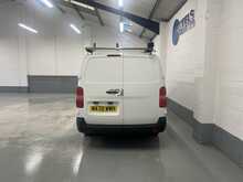 Peugeot Expert 2.0 BlueHDi 1400 Professional Long Panel Van 6dr Diesel Manual LWB Euro 6 (s/s) (120 ps) - U1595