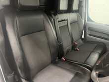 Peugeot Expert 2.0 BlueHDi 1400 Professional Long Panel Van 6dr Diesel Manual LWB Euro 6 (s/s) (120 ps) - U1595