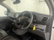 Peugeot Expert 2.0 BlueHDi 1400 Professional Long Panel Van 6dr Diesel Manual LWB Euro 6 (s/s) (120 ps) - U1595