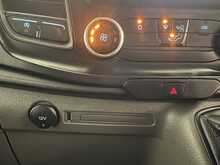 Ford Transit 350 EcoBlue Leader 2.0 2dr Luton Manual Diesel - U1602