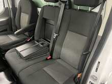 Ford Transit 350 EcoBlue Leader 2.0 2dr Luton Manual Diesel - U1602