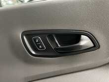 Ford Transit 2.0 460 EcoBlue Leader Minibus Double Cab 5dr Diesel Auto RWD L4 H3 Euro 6 (s/s) (17 Seat, DRW) (170 - U1603