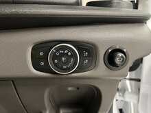 Ford Transit 2.0 460 EcoBlue Leader Minibus Double Cab 5dr Diesel Auto RWD L4 H3 Euro 6 (s/s) (17 Seat, DRW) (170 - U1603