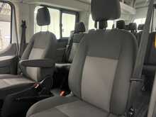 Ford Transit 2.0 460 EcoBlue Leader Minibus Double Cab 5dr Diesel Auto RWD L4 H3 Euro 6 (s/s) (17 Seat, DRW) (170 - U1603