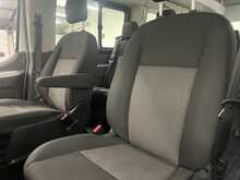 Ford Transit 2.0 460 EcoBlue Leader Minibus Double Cab 5dr Diesel Auto RWD L4 H3 Euro 6 (s/s) (17 Seat, DRW) (170 - U1603