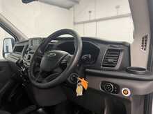 Ford Transit Ford Transit 350 EcoBlue Leader 2.0 2dr L4 Dropside Manual - U1606
