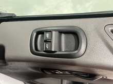 Ford Transit Ford Transit 350 EcoBlue Leader 2.0 2dr L4 Dropside Manual - U1606