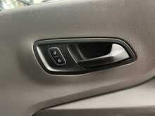 Ford Transit Ford Transit 350 EcoBlue Leader 2.0 2dr L4 Dropside Manual - U1606