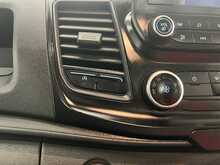 Ford Transit Ford Transit 350 EcoBlue Leader 2.0 2dr L4 Dropside Manual - U1606