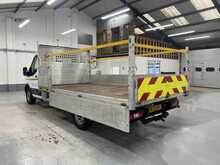 Ford Transit Ford Transit 350 EcoBlue Leader 2.0 2dr L4 Dropside Manual - U1606