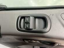 Ford Transit 350 EcoBlue Leader 2.0 2dr Luton Manual Diesel - U1608