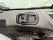 Ford Transit 350 EcoBlue Leader 2.0 2dr Luton Manual Diesel - U1610