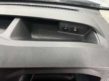 Ford Transit 350 EcoBlue Leader 2.0 2dr Luton Manual Diesel - U1610