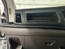 Ford Transit 350 EcoBlue Leader 2.0 2dr Luton Manual Diesel - U1610