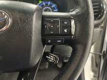 Toyota Hilux 2.8 D-4D Invincible X Pickup Double Cab 4dr Diesel Auto 4WD Euro 6 (s/s) (204 ps) - U1615