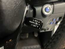 Toyota Hilux 2.8 D-4D Invincible X Pickup Double Cab 4dr Diesel Auto 4WD Euro 6 (s/s) (204 ps) - U1615