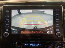 Toyota Hilux 2.8 D-4D Invincible X Pickup Double Cab 4dr Diesel Auto 4WD Euro 6 (s/s) (204 ps) - U1615