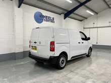 Vauxhall Vivaro 1.5 Turbo D Prime Panel Van 6dr Diesel Manual SWB Euro 6 (s/s) (120 ps) - U1629