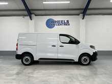 Vauxhall Vivaro 1.5 Turbo D Prime Panel Van 6dr Diesel Manual SWB Euro 6 (s/s) (120 ps) - U1629