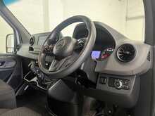 Mercedes-Benz Sprinter 2.1 314 CDI Premium Panel Van 5dr Diesel Manual FWD L2 H2 Euro 6 (s/s) (143 ps) - U1633