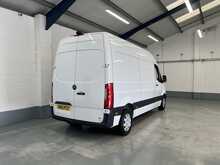 Mercedes-Benz Sprinter 2.1 314 CDI Premium Panel Van 5dr Diesel Manual FWD L2 H2 Euro 6 (s/s) (143 ps) - U1634