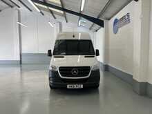 Mercedes-Benz Sprinter 2.1 314 CDI Premium Panel Van 5dr Diesel Manual FWD L2 H2 Euro 6 (s/s) (143 ps) - U1634