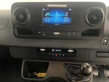 Mercedes-Benz Sprinter 2.1 314 CDI Premium Panel Van 5dr Diesel Manual FWD L2 H2 Euro 6 (s/s) (143 ps) - U1634