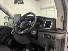 Ford Transit 2.0 460 EcoBlue Trend Minibus Double Cab 5dr Diesel Auto RWD L4 H3 Euro 6 (s/s) (17 Seat, DRW) (165 - U1641