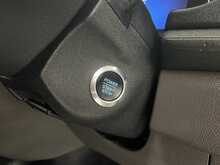 Ford Transit 2.0 460 EcoBlue Trend Minibus Double Cab 5dr Diesel Auto RWD L4 H3 Euro 6 (s/s) (17 Seat, DRW) (165 - U1641