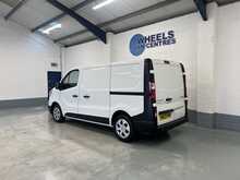 Renault Trafic 2.0 dCi Blue SL28 Business Panel Van 5dr Diesel Manual L1 H1 Euro 6 (s/s) (130 ps) - U1648