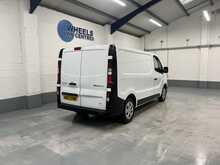 Renault Trafic 2.0 dCi Blue SL28 Business Panel Van 5dr Diesel Manual L1 H1 Euro 6 (s/s) (130 ps) - U1648