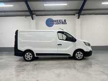 Renault Trafic 2.0 dCi Blue SL28 Business Panel Van 5dr Diesel Manual L1 H1 Euro 6 (s/s) (130 ps) - U1648