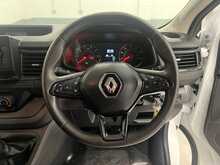 Renault Trafic 2.0 dCi Blue SL28 Business Panel Van 5dr Diesel Manual L1 H1 Euro 6 (s/s) (130 ps) - U1648