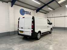 Renault Trafic 2.0 dCi Blue SL28 Business Panel Van 5dr Diesel Manual L1 H1 Euro 6 (s/s) (130 ps) - U1649