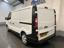 Renault Trafic 2.0 dCi Blue SL28 Business Panel Van 5dr Diesel Manual L1 H1 Euro 6 (s/s) (130 ps) - U1650