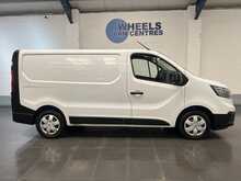 Renault Trafic 2.0 dCi Blue SL28 Business Panel Van 5dr Diesel Manual L1 H1 Euro 6 (s/s) (130 ps) - U1650