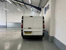 Renault Trafic 2.0 dCi Blue SL28 Business Panel Van 5dr Diesel Manual L1 H1 Euro 6 (s/s) (130 ps) - U1650