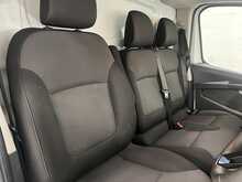 Renault Trafic 2.0 dCi Blue SL28 Business Panel Van 5dr Diesel Manual L1 H1 Euro 6 (s/s) (130 ps) - U1650